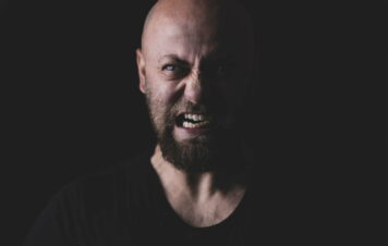 Nerwica — objawy, przyczyny i leczenie zaburzenia emocjonalnego