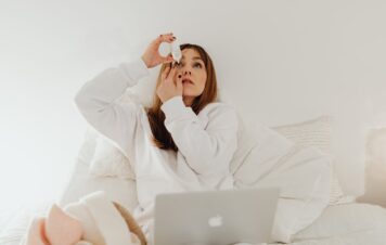 Zapalenie spojówek: objawy, leczenie i diagnostyka